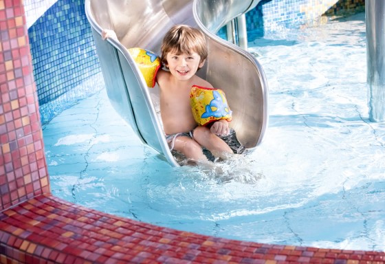 aquapalace1_560x384.jpg